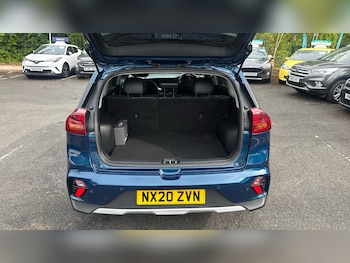 Used Kia Niro 2020 for sale - 78747788: Photo