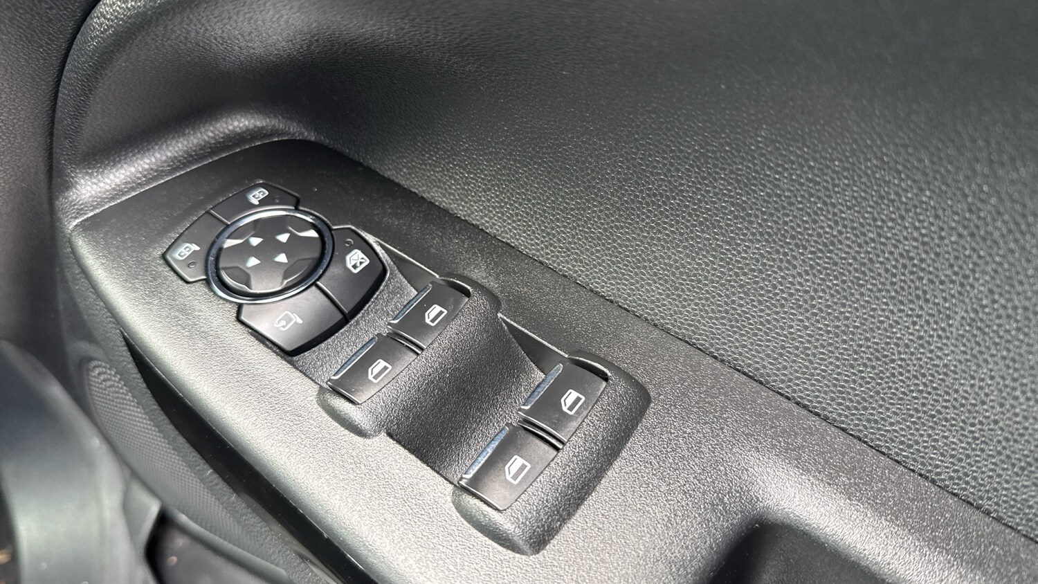 Used Ford Ecosport 2019 for sale - 77836767: Photo 33