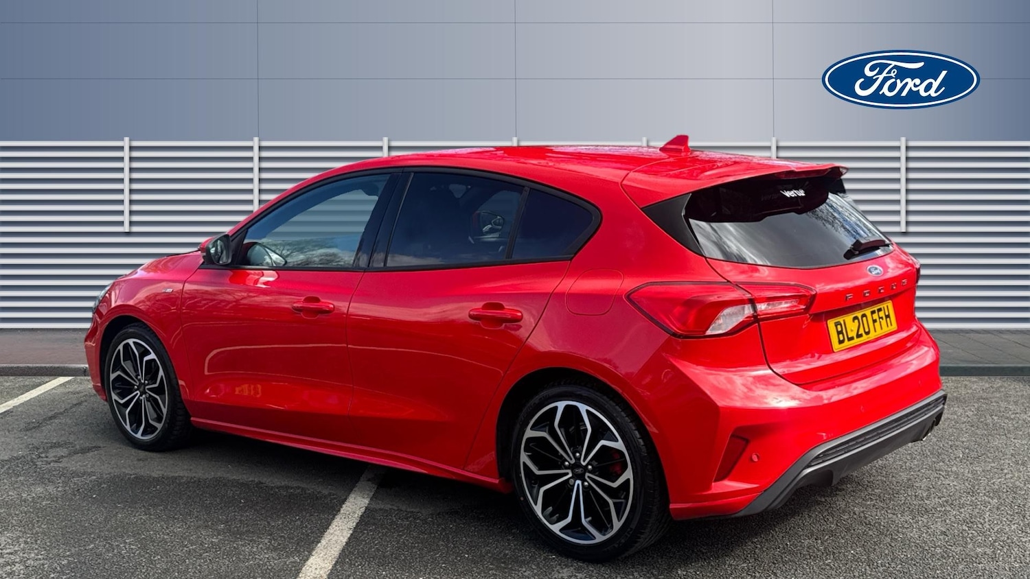 Used Ford Focus 2020 for sale - 78060411: Photo 2