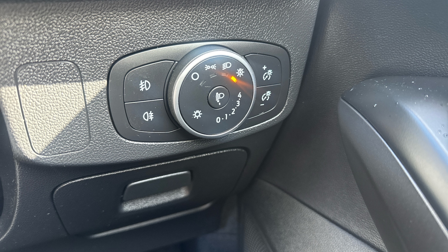 Used Ford Focus 2020 for sale - 78060411: Photo 25