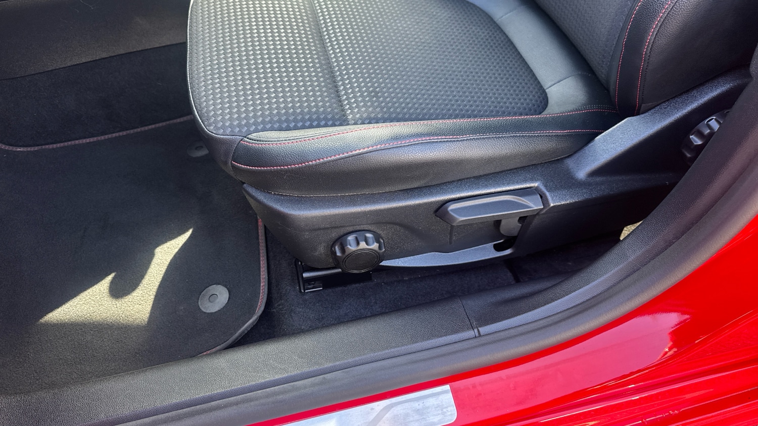 Used Ford Focus 2020 for sale - 78060411: Photo 39