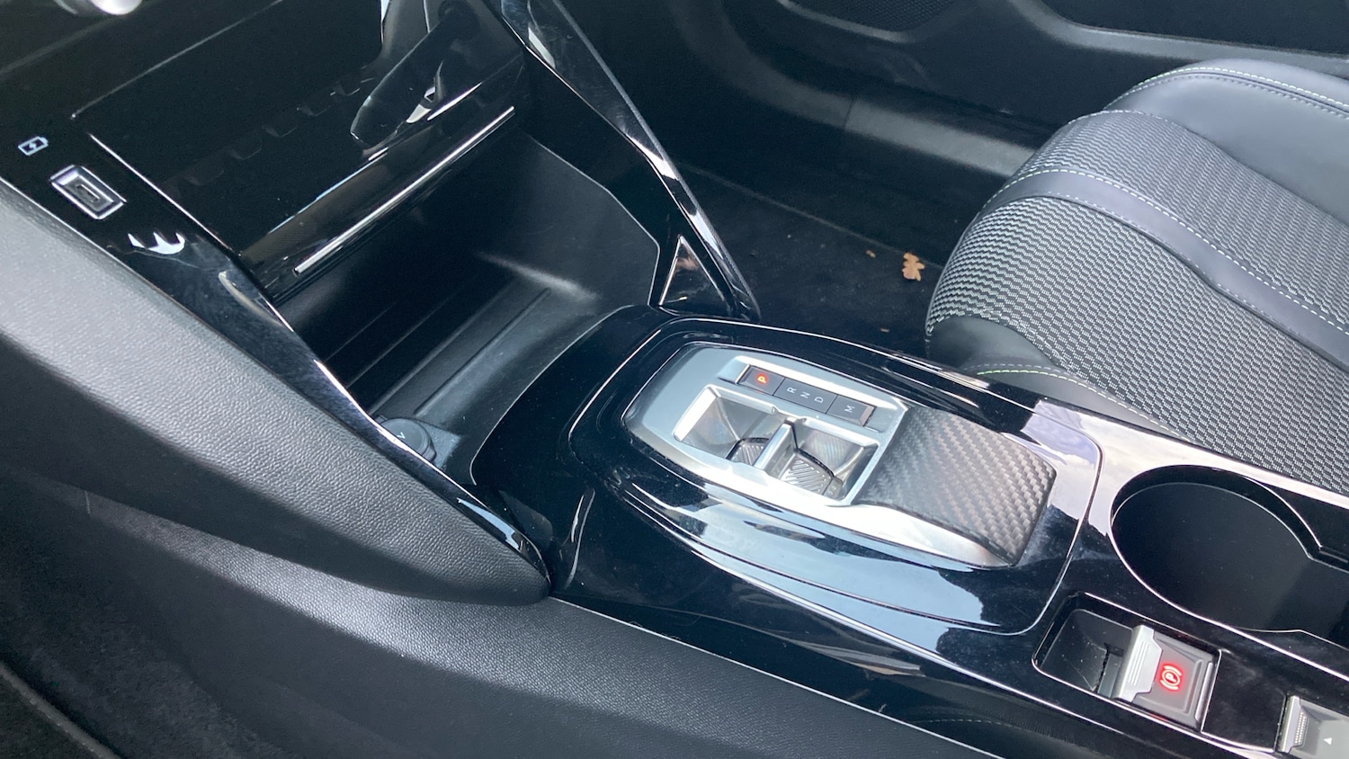 Used Peugeot 2008 2023 for sale - 76578061: Photo 13