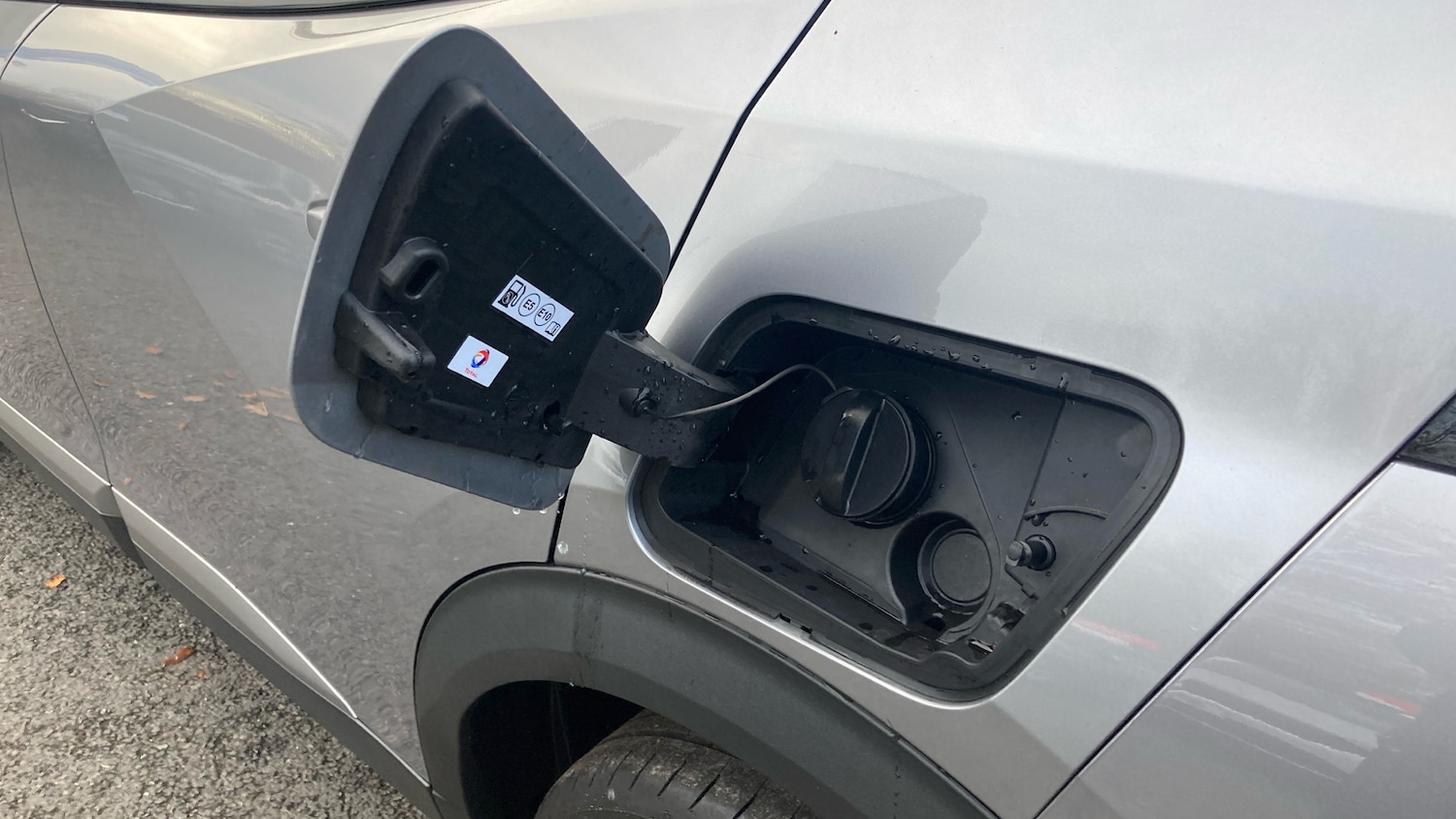 Used Peugeot 2008 2023 for sale - 76578061: Photo 28