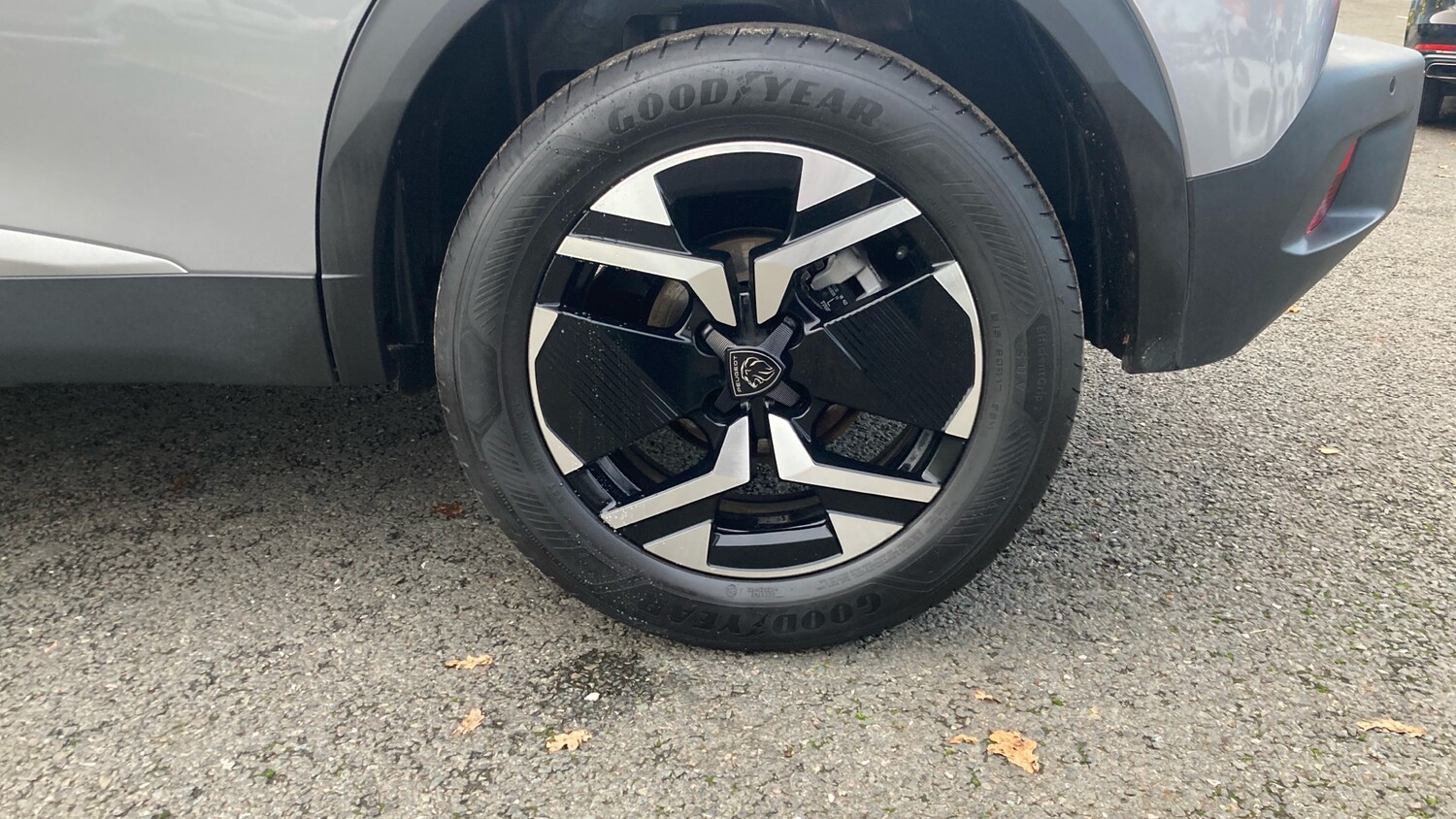 Used Peugeot 2008 2023 for sale - 76578061: Photo 31