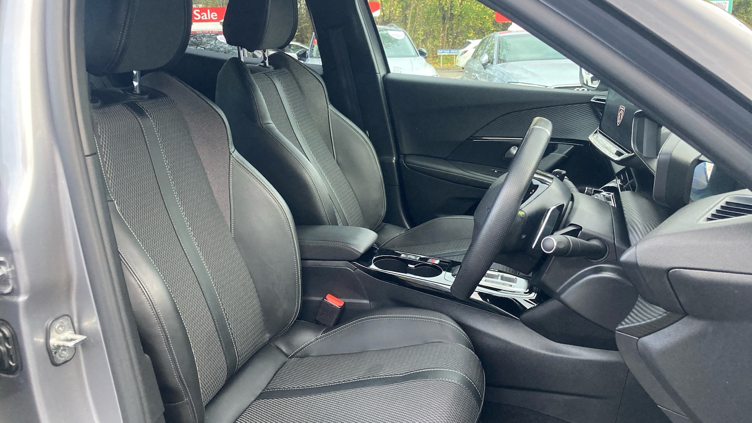 Used Peugeot 2008 2023 for sale - 76578061: Photo 33