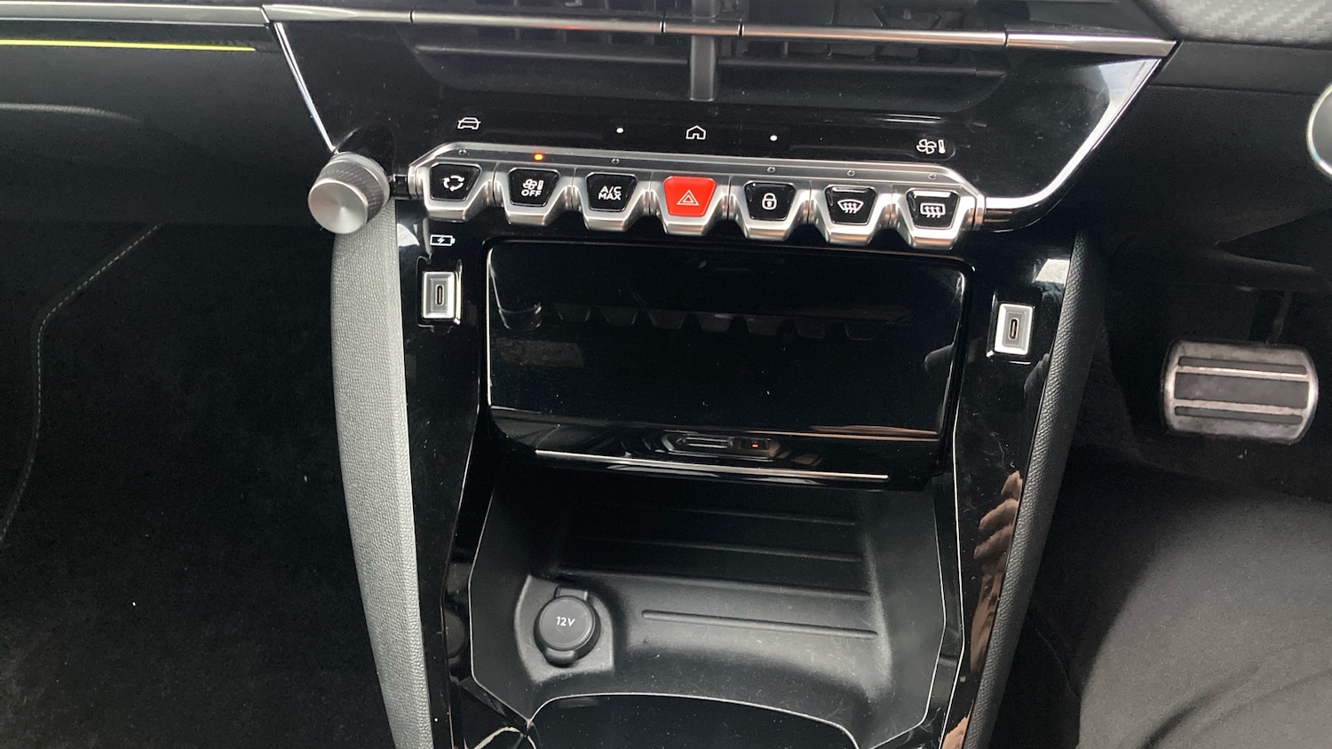 Used Peugeot 2008 2023 for sale - 76578061: Photo 36