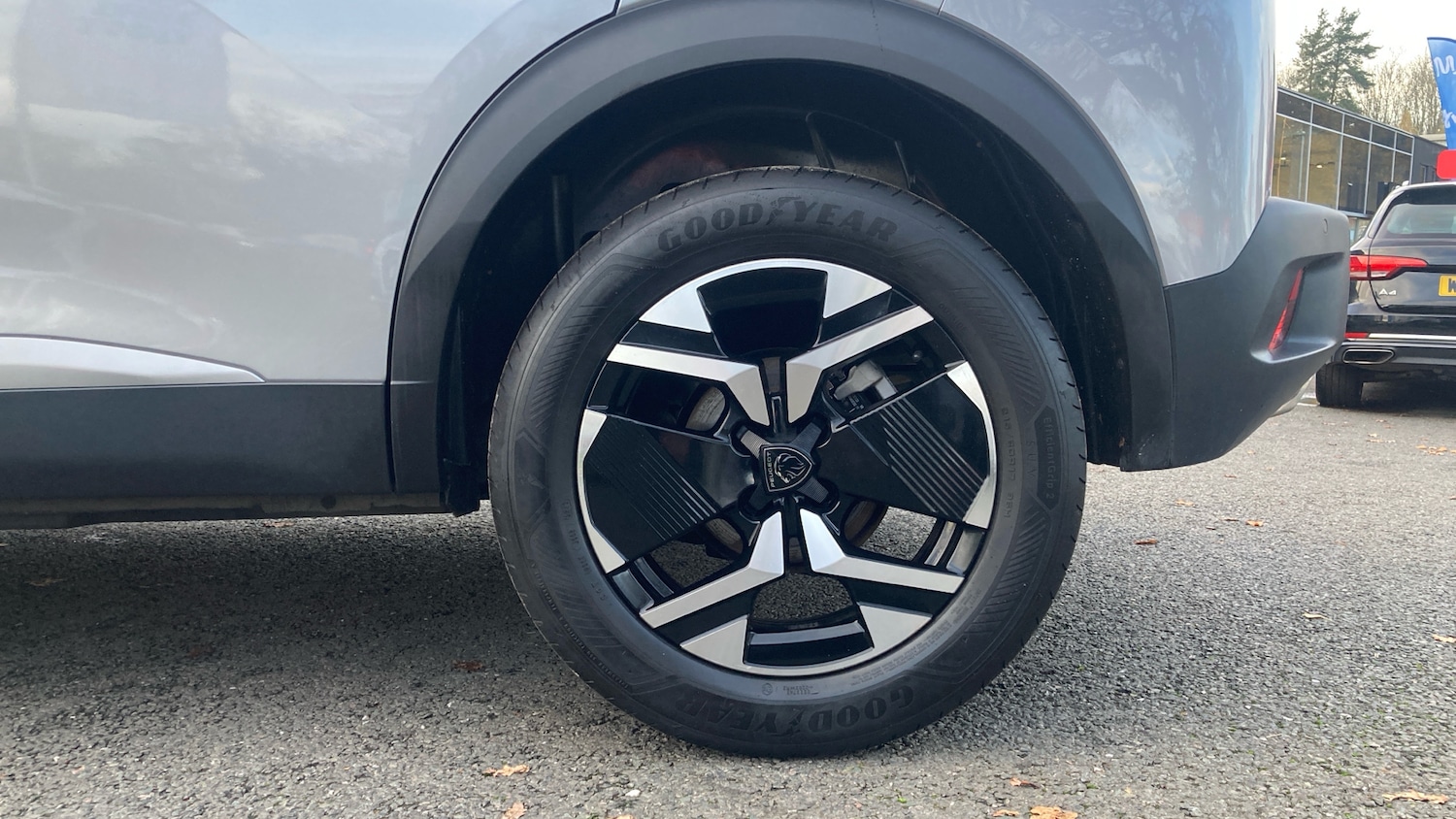 Used Peugeot 2008 2023 for sale - 76578061: Photo 7