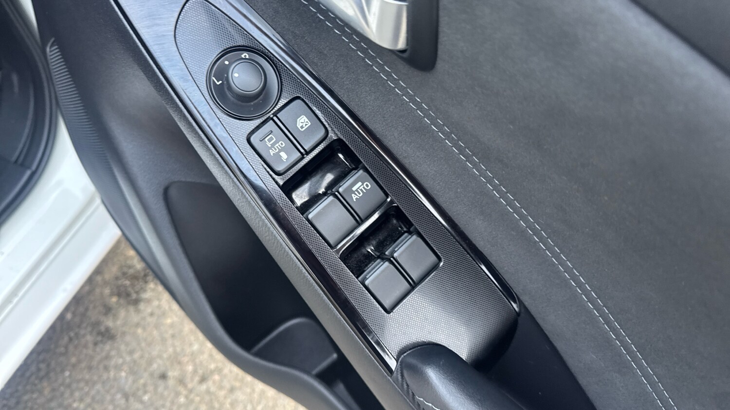 Used Mazda Mazda2 2022 for sale - 77830421: Photo 33