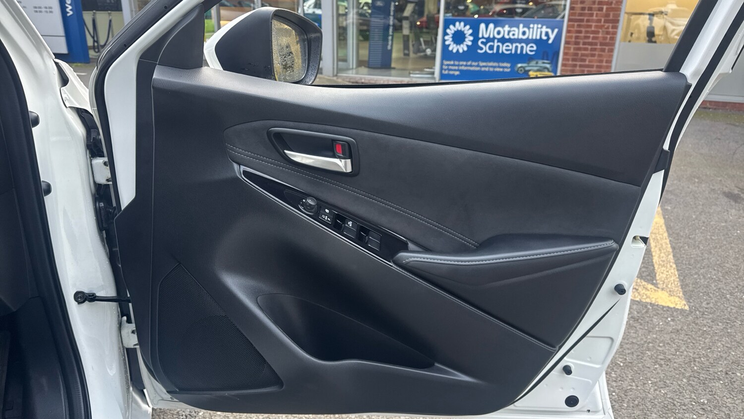 Used Mazda Mazda2 2022 for sale - 77830421: Photo 34