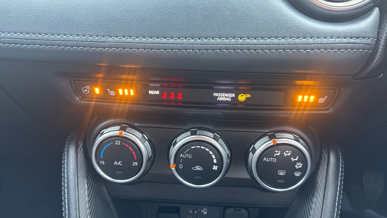 Used Mazda Mazda2 2022 for sale - 77830421: Photo 42