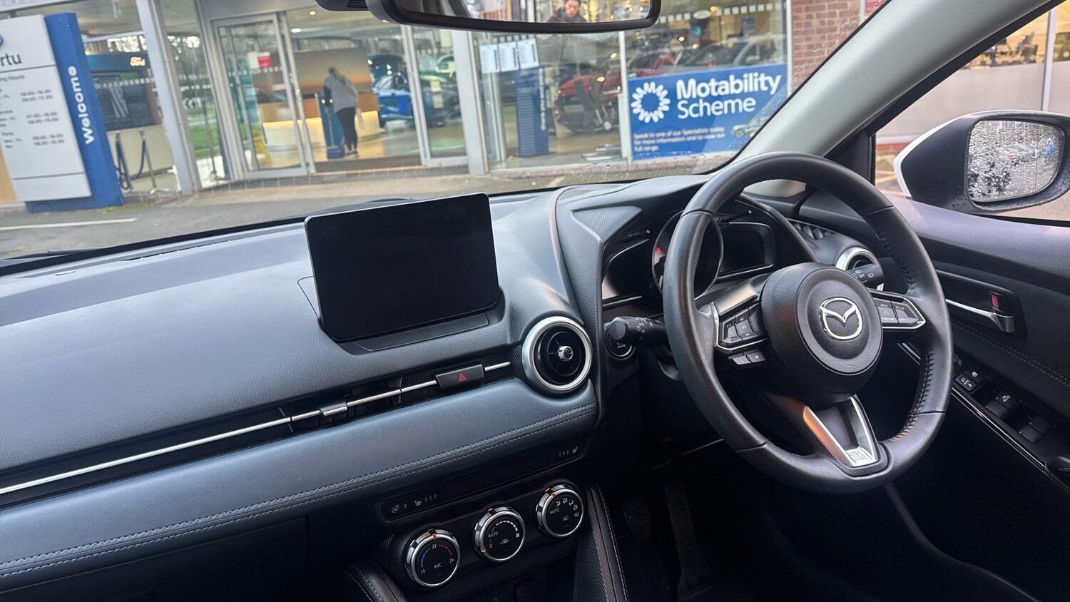 Used Mazda Mazda2 2022 for sale - 77830421: Photo 9