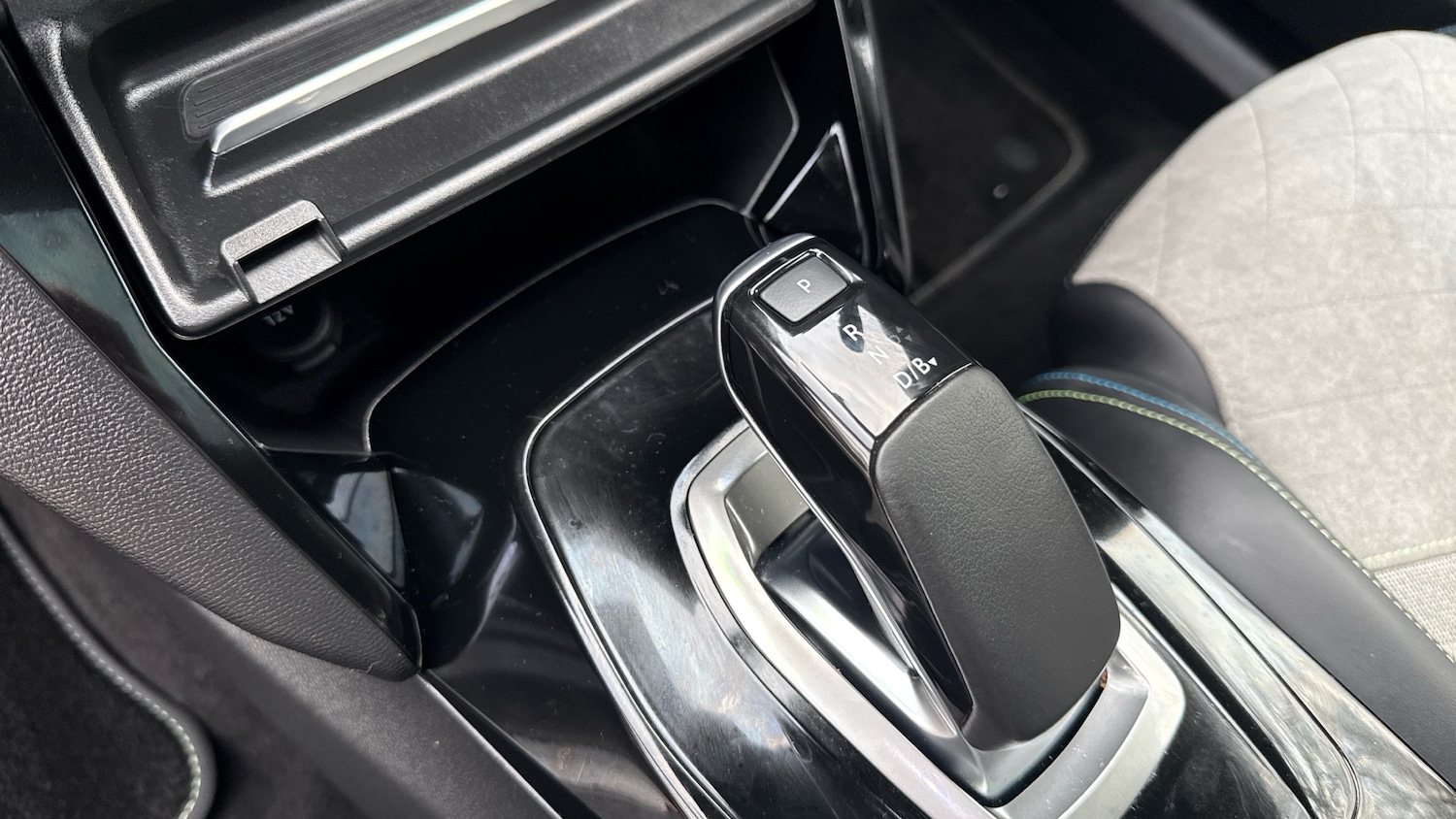 Used Peugeot 2008 2021 for sale - 76877771: Photo 13