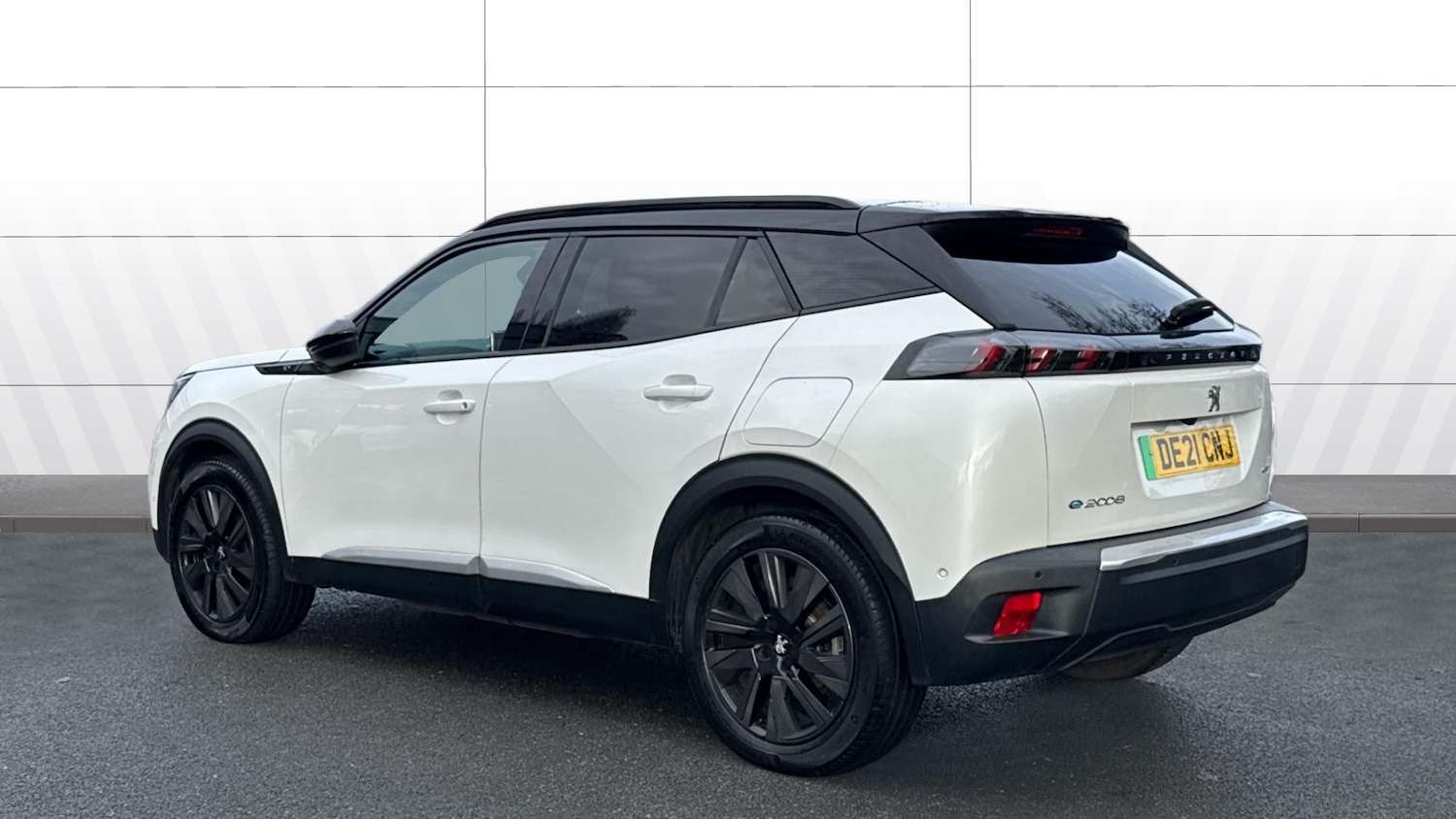 Used Peugeot 2008 2021 for sale - 76877771: Photo 2