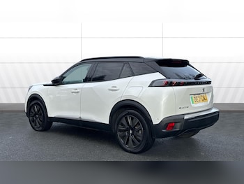 Used Peugeot 2008 2021 for sale - 76877771: Photo