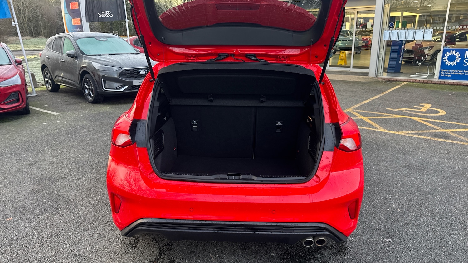 Used Ford Focus 2020 for sale - 77224758: Photo 4