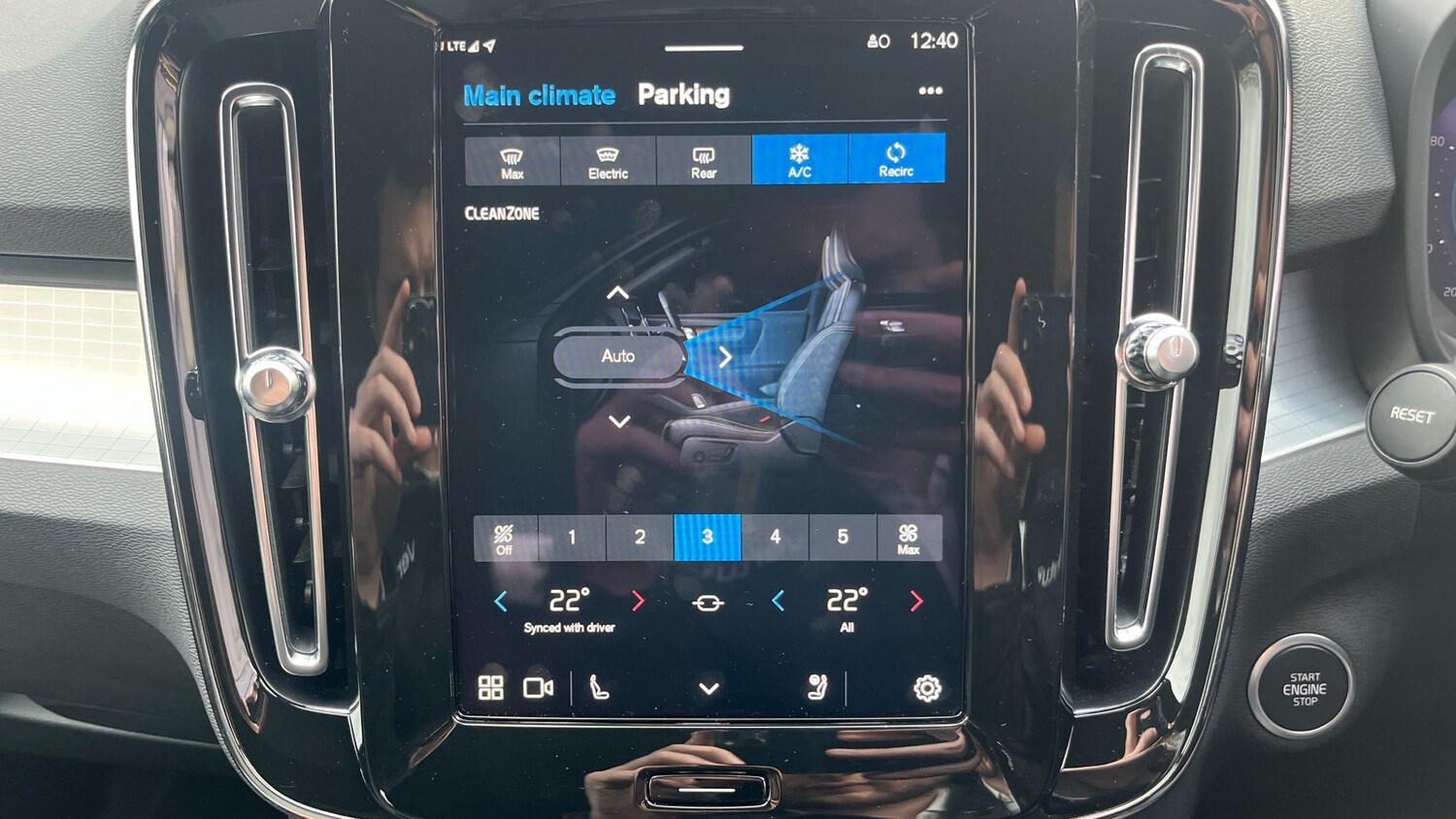 Used Volvo XC40 2023 for sale - 77528065: Photo 29