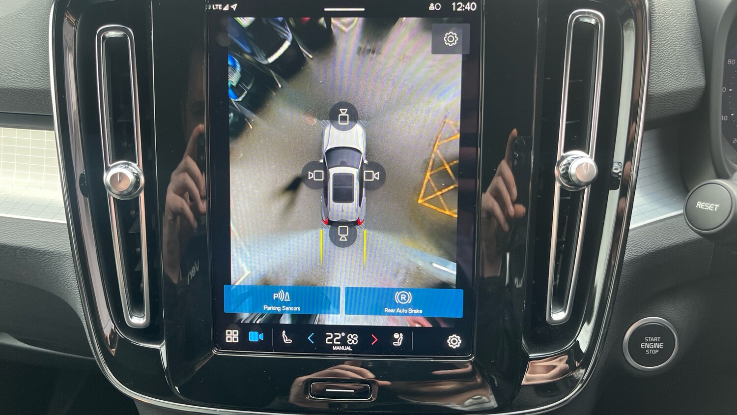 Used Volvo XC40 2023 for sale - 77528065: Photo 33