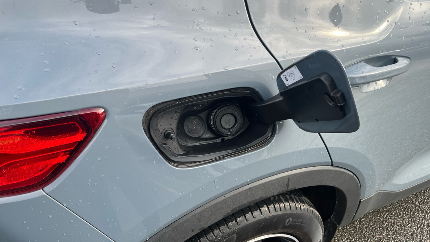 Used Volvo XC40 2023 for sale - 77528065: Photo 48