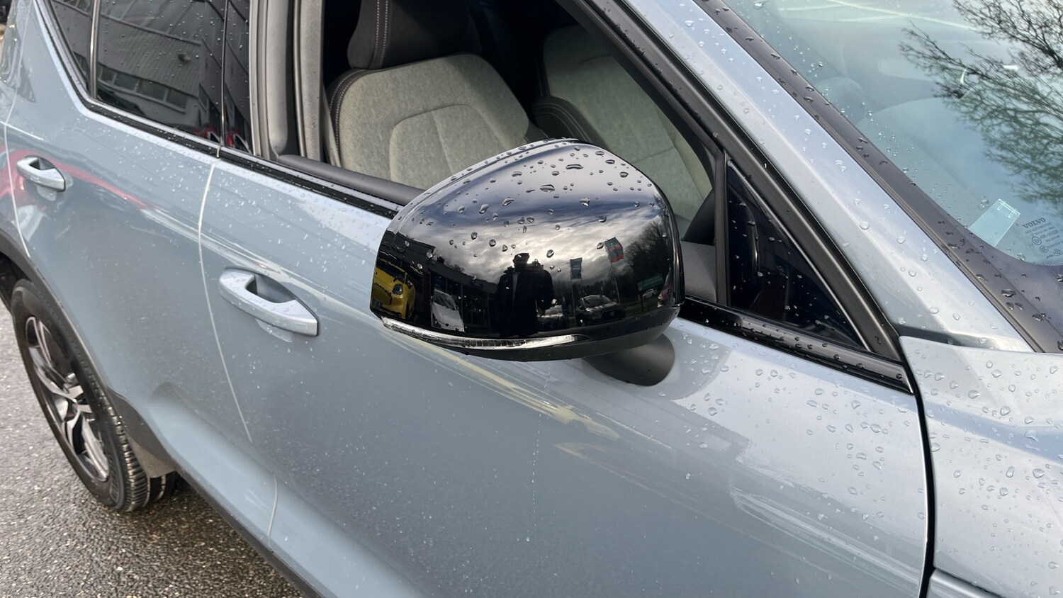 Used Volvo XC40 2023 for sale - 77528065: Photo 49