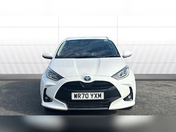 Used Toyota Yaris 2020 for sale - 76142335: Photo 3