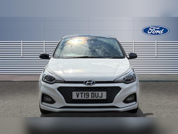 Used Hyundai i20 2019 for sale - 79457070: Photo