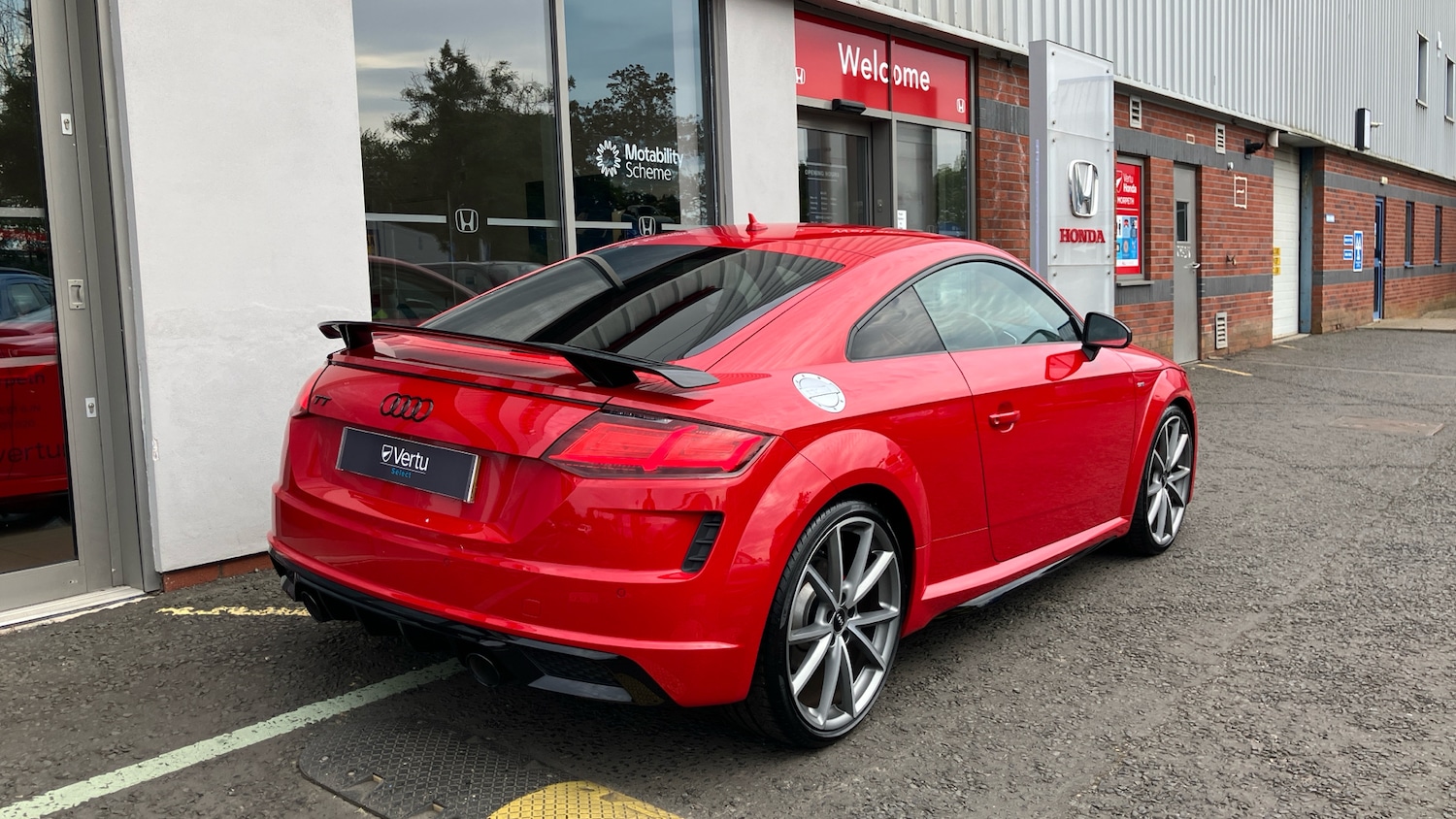 Used Audi TT 2023 for sale - 76379669: Photo 25