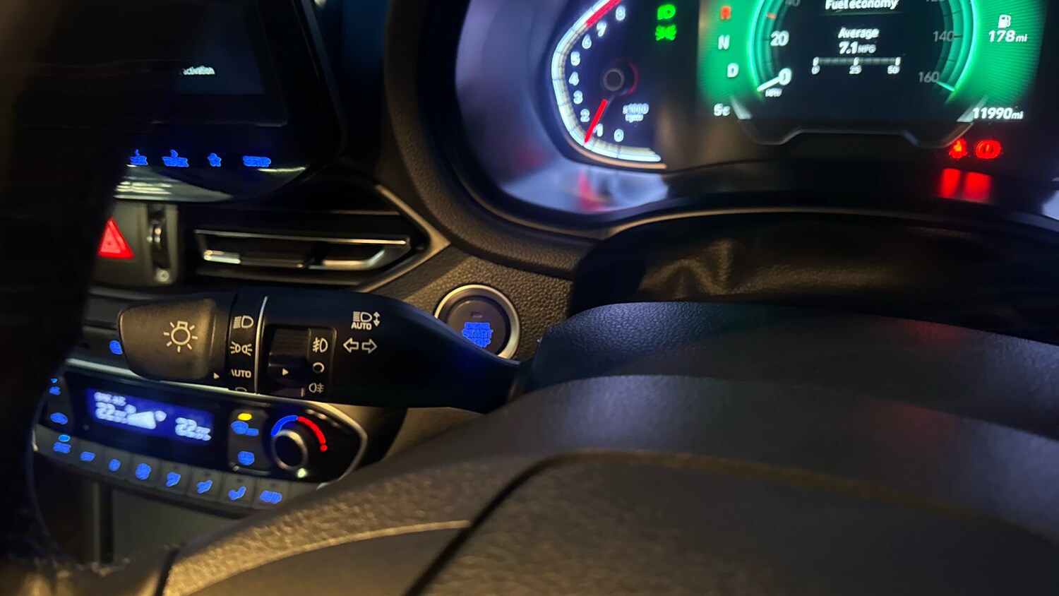 Used Hyundai i30 2023 for sale - 76853399: Photo 35