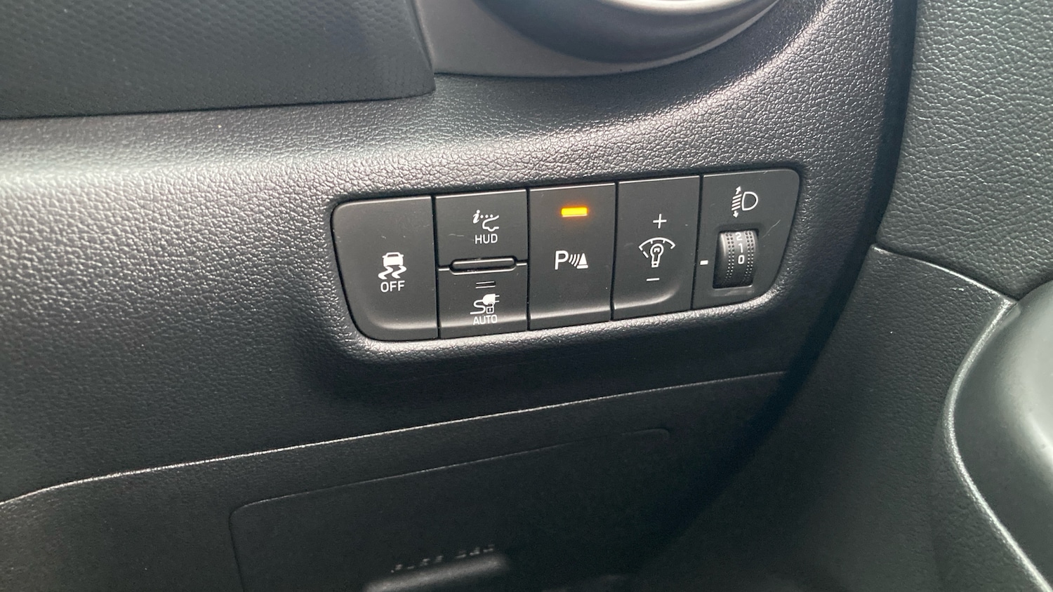 Used Hyundai KONA 2022 for sale - 77516361: Photo 35