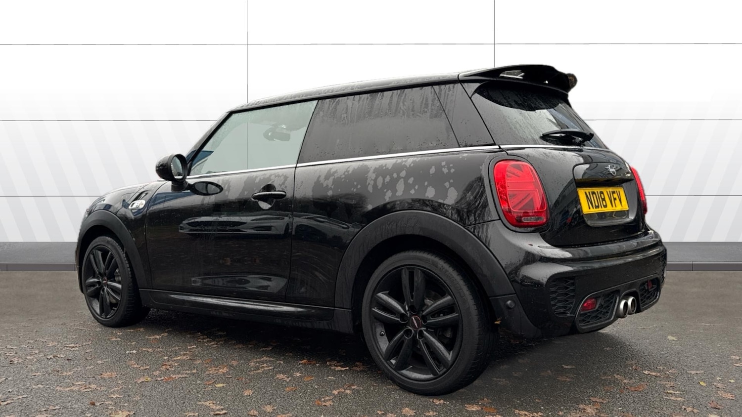 Used MINI Hatch 2018 for sale - 76588510: Photo 2
