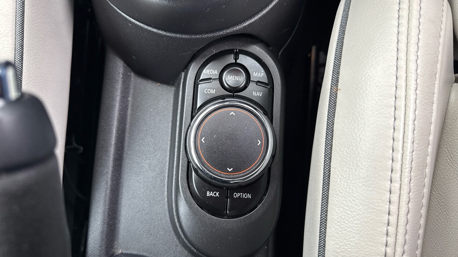 Used MINI Hatch 2018 for sale - 76588510: Photo 33