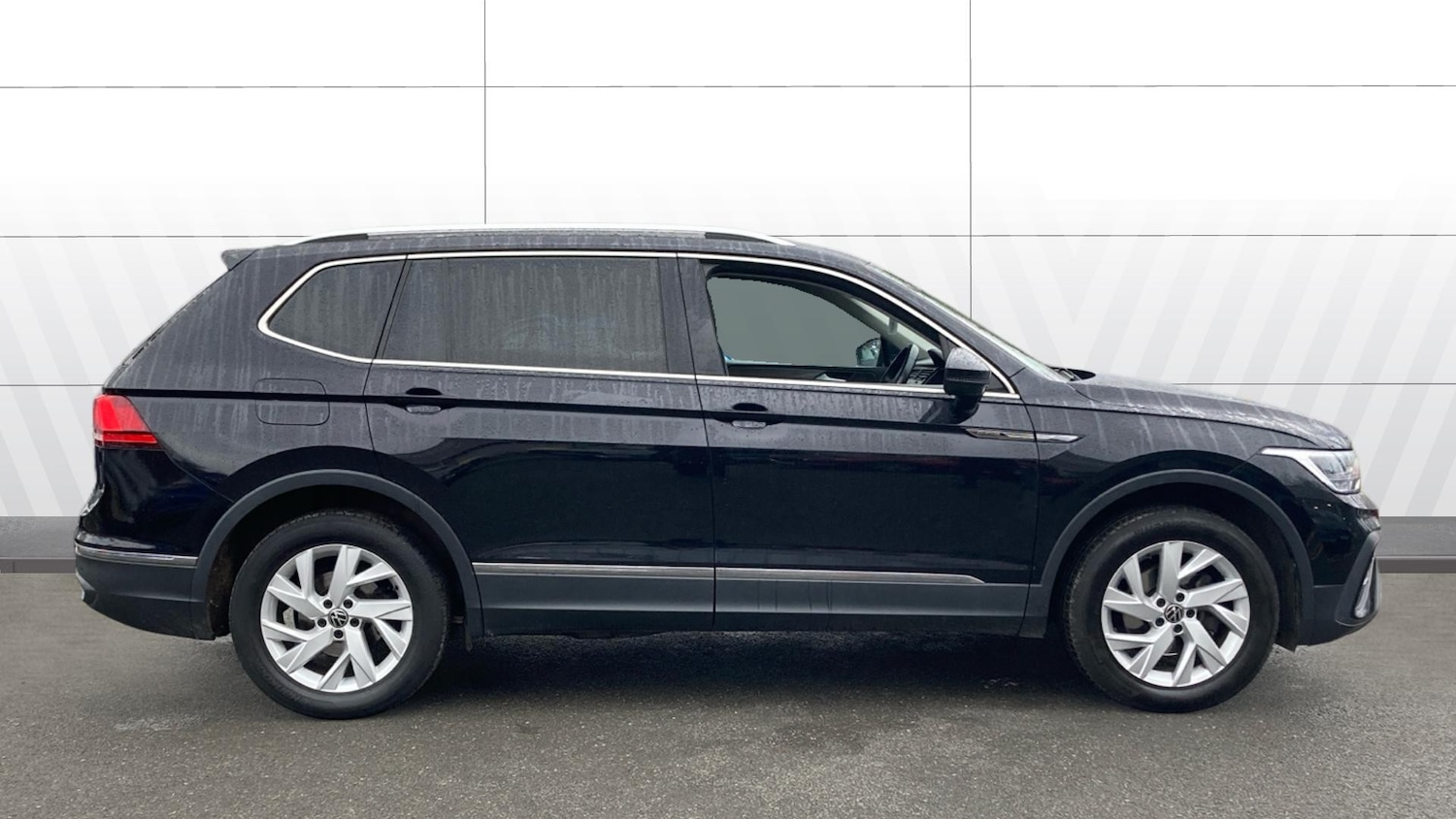 Used Volkswagen Tiguan Allspace 2022 for sale - 77324357: Photo 5
