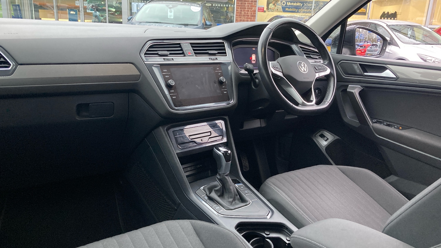 Used Volkswagen Tiguan Allspace 2022 for sale - 77324357: Photo 9