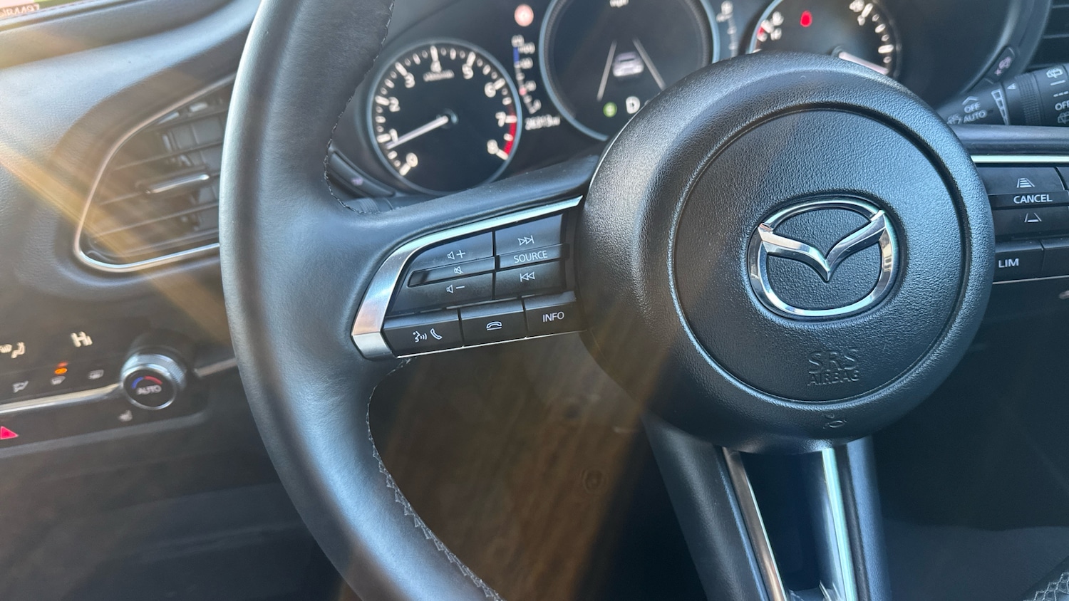 Used Mazda CX-30 2023 for sale - 76694212: Photo 41