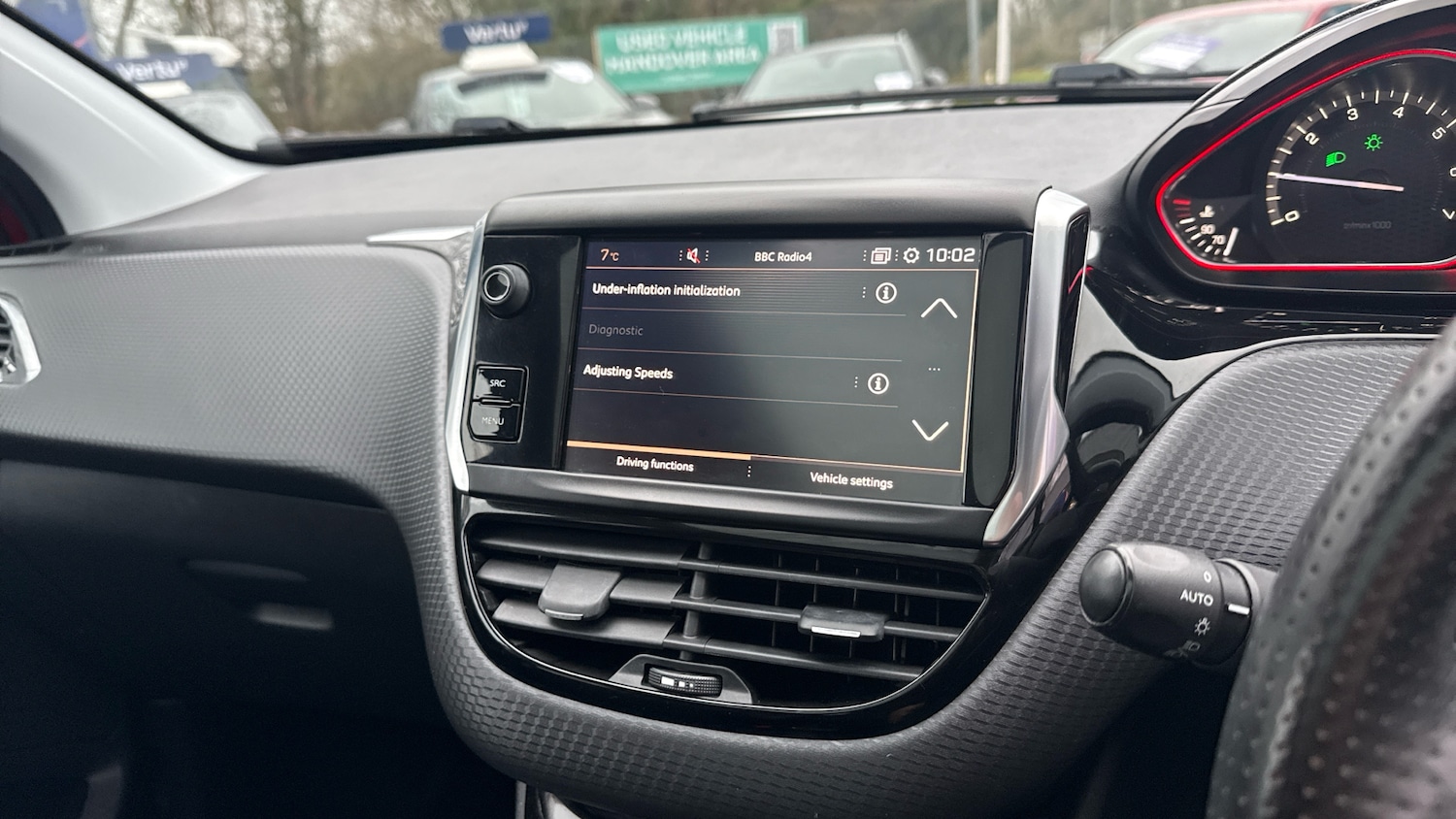 Used Peugeot 2008 2018 for sale - 77077258: Photo 12