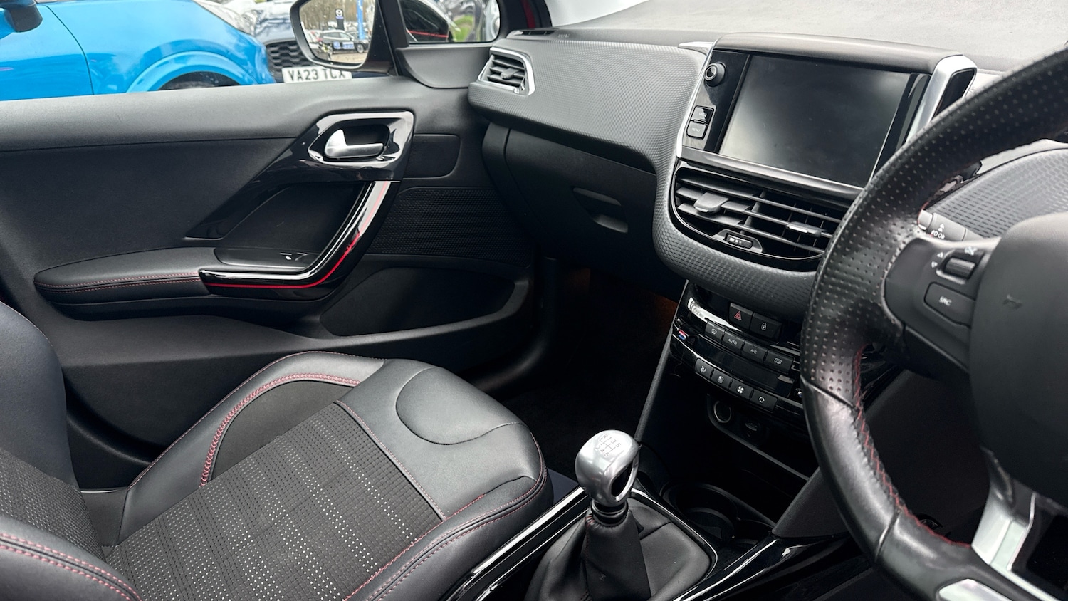 Used Peugeot 2008 2018 for sale - 77077258: Photo 14