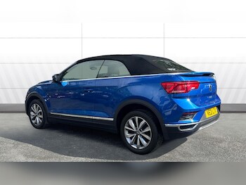 Used Volkswagen T-Roc 2021 for sale - 75871352: Photo