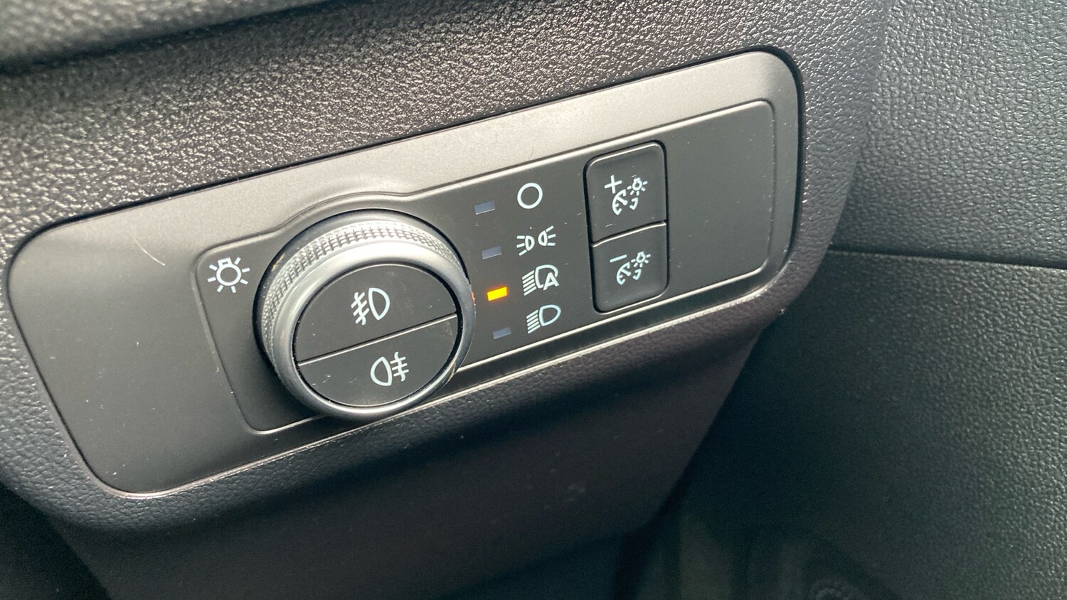 Used Ford Kuga 2020 for sale - 77590295: Photo 41