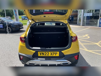 Used Kia Stonic 2022 for sale - 78907509: Photo
