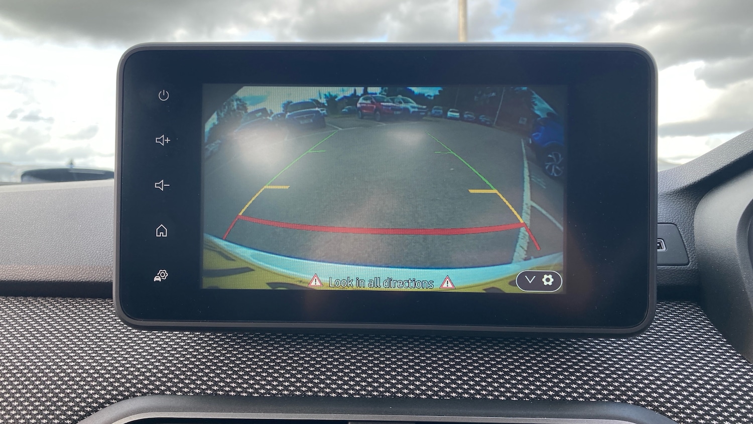 Used Dacia Sandero 2023 for sale - 77168446: Photo 32