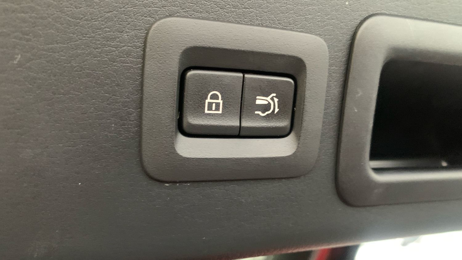 Used Mazda CX-30 2022 for sale - 77380604: Photo 50