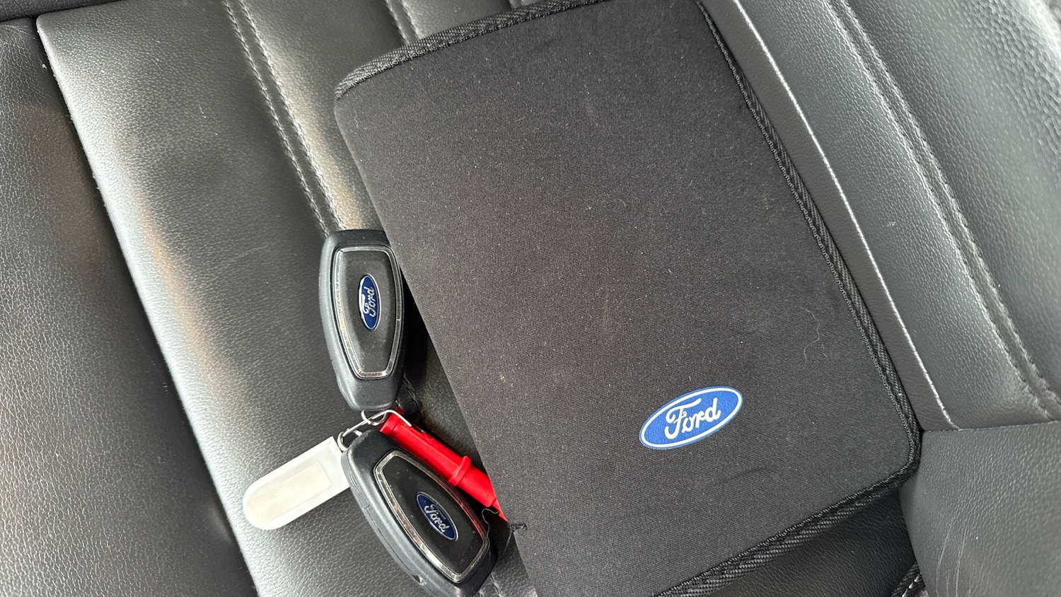 Used Ford Kuga 2017 for sale - 77147891: Photo 19