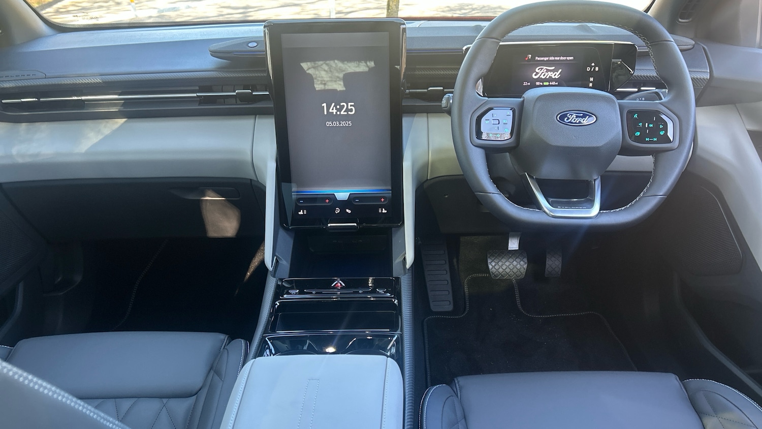 Used Ford Explorer 2025 for sale - 77106392: Photo 10