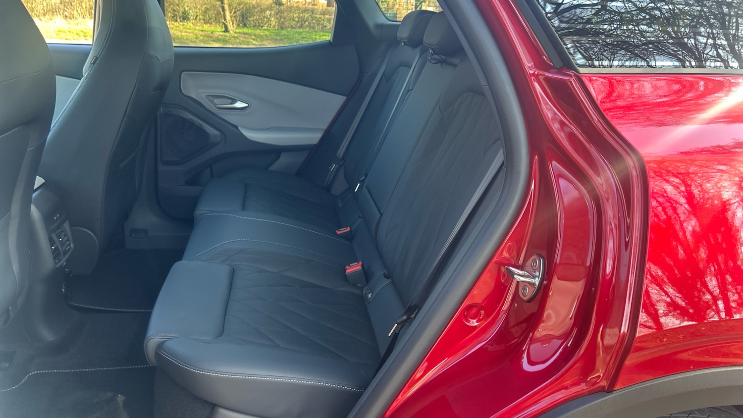 Used Ford Explorer 2025 for sale - 77106392: Photo 16