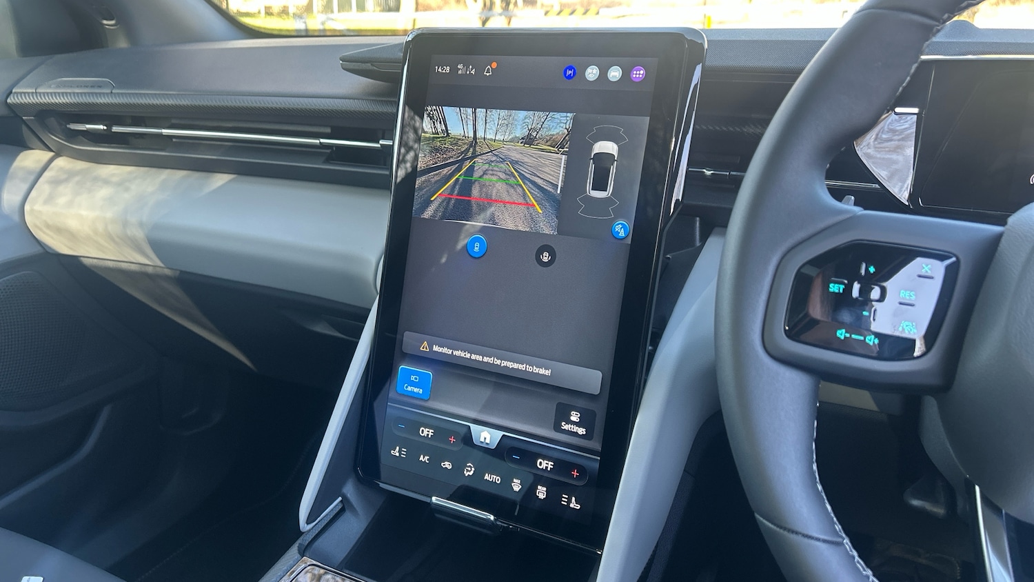 Used Ford Explorer 2025 for sale - 77106392: Photo 27