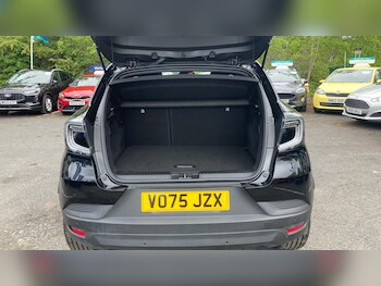 Used Renault Captur 2025 for sale - 78564943: Photo