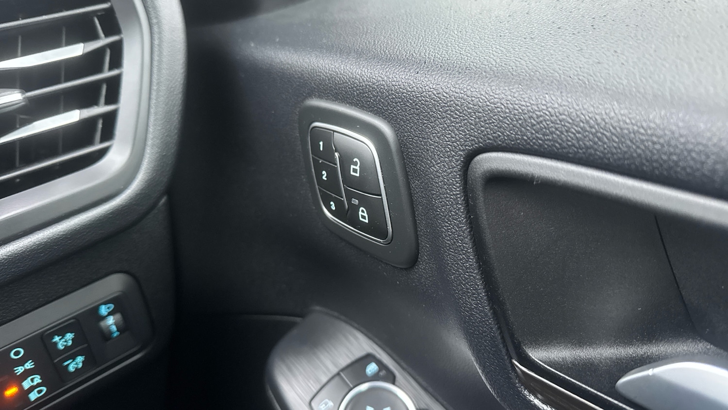 Used Ford Kuga 2024 for sale - 77450243: Photo 41