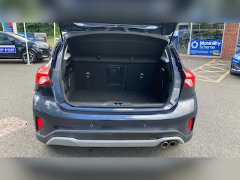 Used Ford Focus 2020 for sale - 78788319: Photo