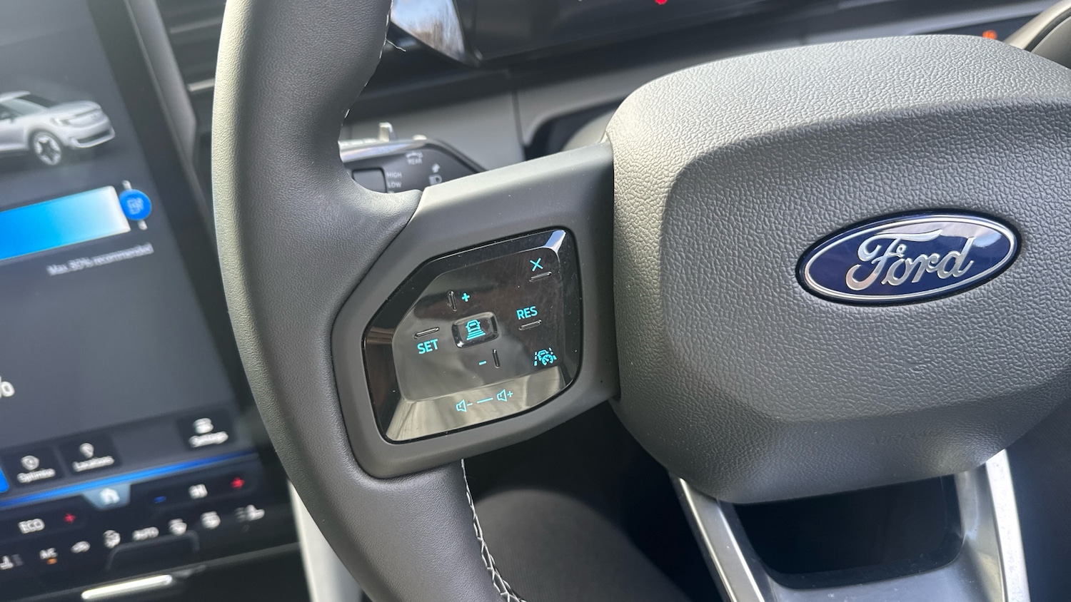 Used Ford Explorer 2025 for sale - 78054160: Photo 23