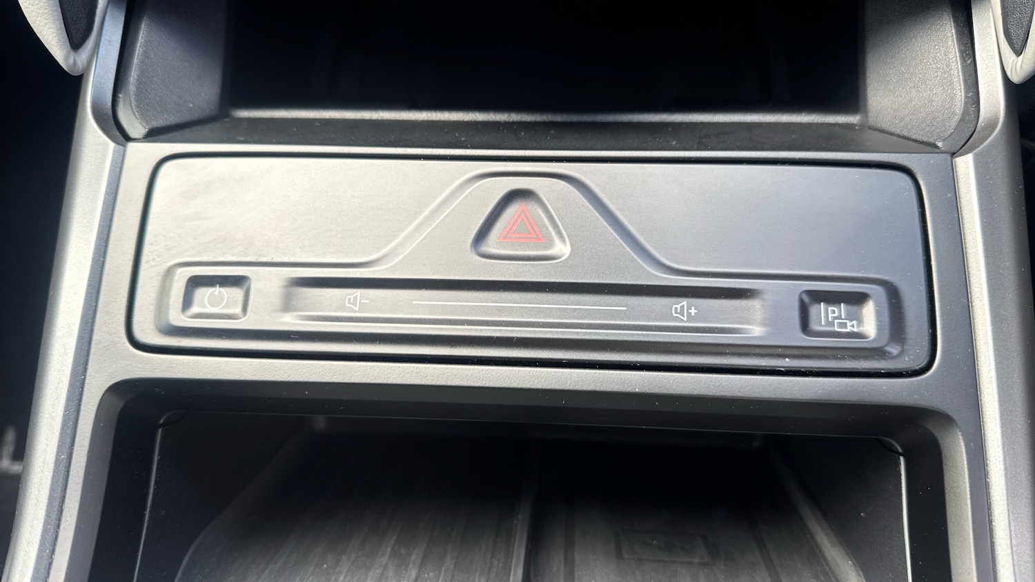 Used Ford Explorer 2025 for sale - 78054160: Photo 27