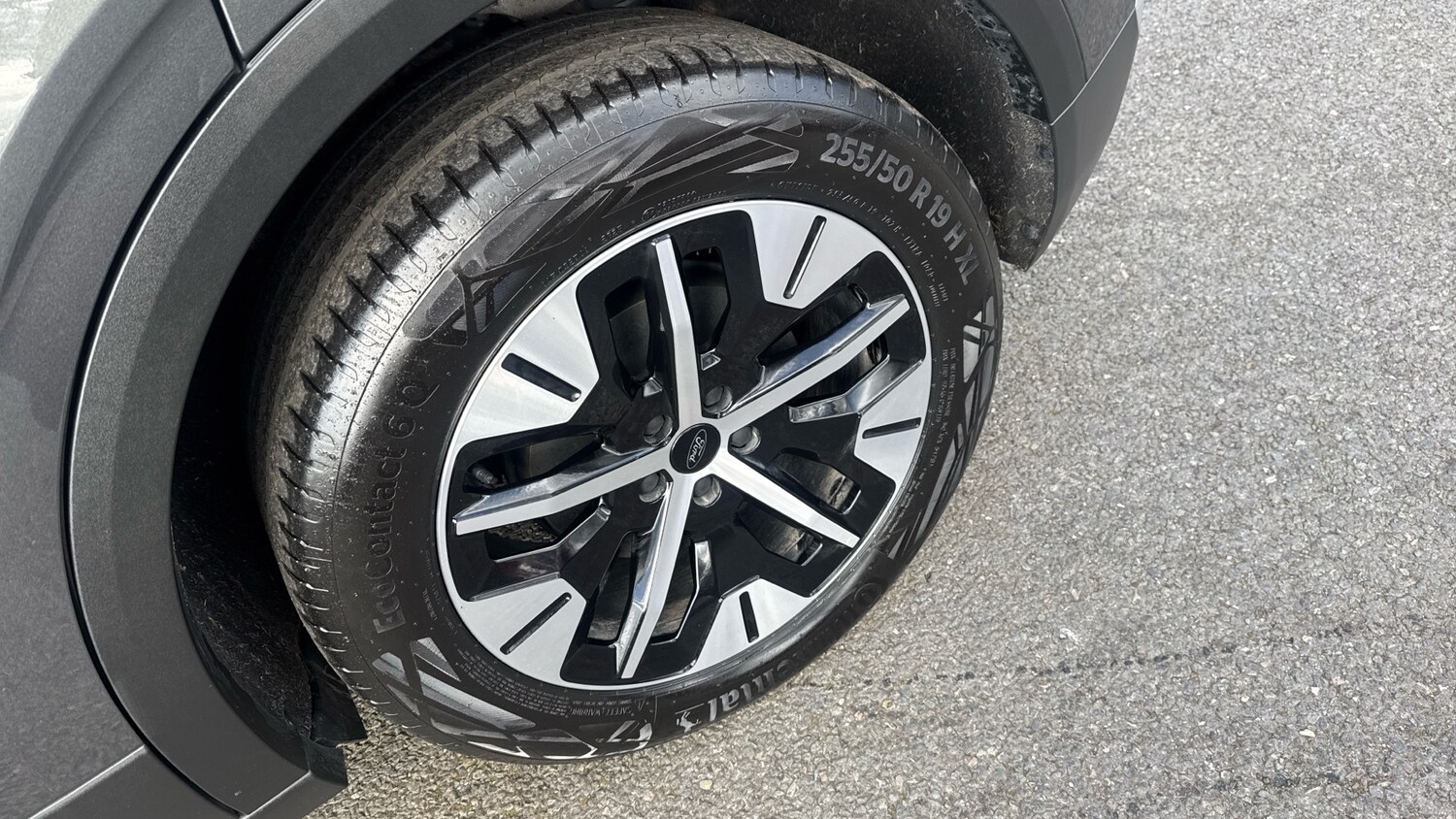 Used Ford Explorer 2025 for sale - 78054160: Photo 45